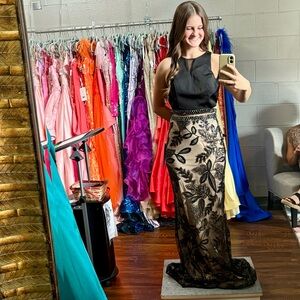 Elegant Black and Champagne Gown